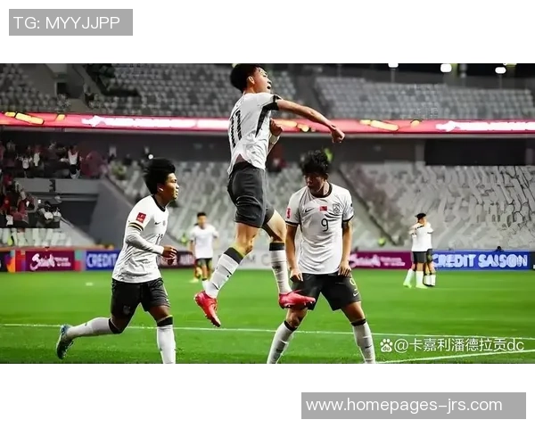 中国与吉尔吉斯足球对决精彩瞬间图片集锦展现激情与实力